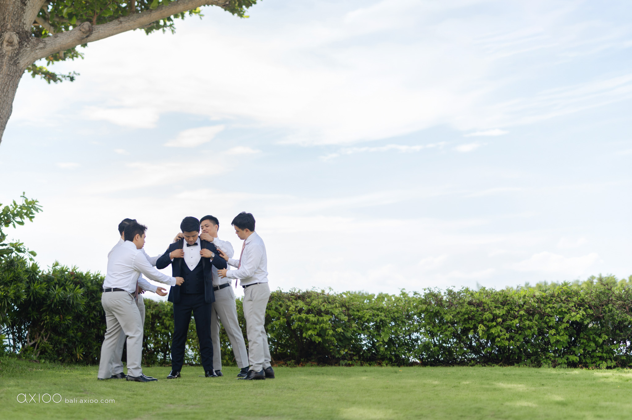 Axioo: Captured As They Are